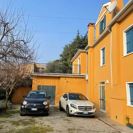 Iside Homestay szállás *
