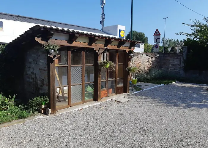 Iside Chirignago-Zelarino