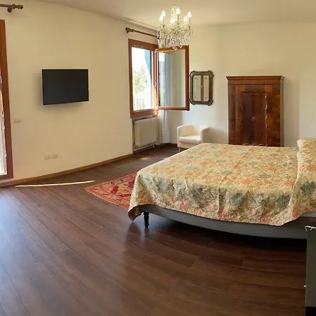 Δωμάτια σε οικογενειακή κατοικία Iside Chirignago-Zelarino