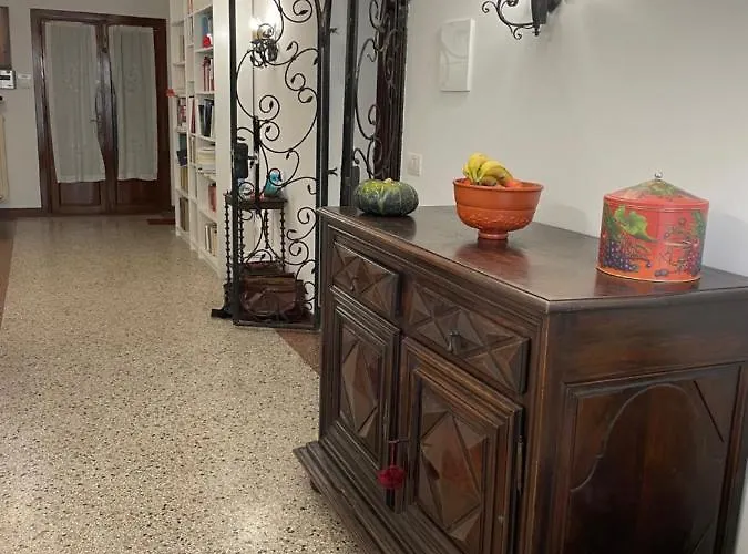 Iside בית אירוח *